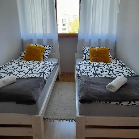 Mieszkanie Z Balkonem Apartment